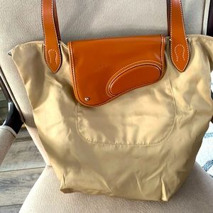 EUC Lauren Ralph Lauren Wooten Nylon and Leather Tote Bag